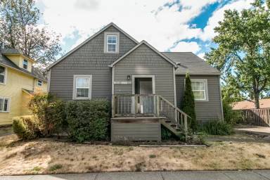 Main picture of 1355 Lincoln Aly