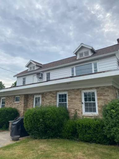 Main picture of 126 Eastmanville St