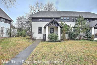 Main picture of 210 Hammond Ave