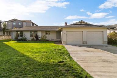 Main picture of Prince Avenue Apartments