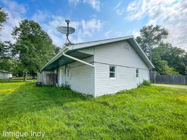 Main picture of 203 W Bard St