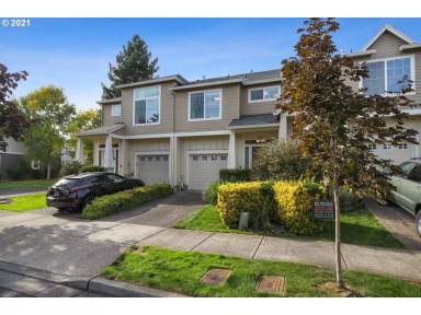 Main picture of 921 SE Handel Pl
