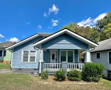 Main picture of 1093 Mayson Turner Rd NW
