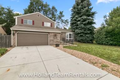 Main picture of 1372 E Dry Creek Pl