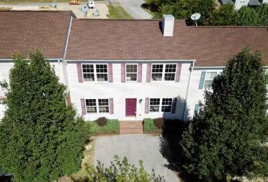 Main picture of 1035 Oaktree Blvd