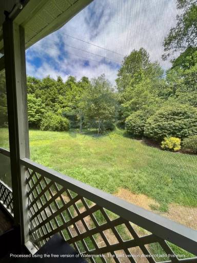 Main picture of 37 Sunview Cir