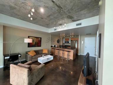 Main picture of Four Midtown