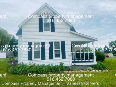 Main picture of 3151 Rosewood St