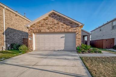 Main picture of 21223 Harbor Shore Dr