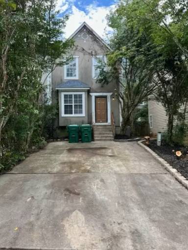 Main picture of 3824 Meadow Green Ct