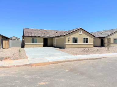 Main picture of 1540 E Kendall Pl