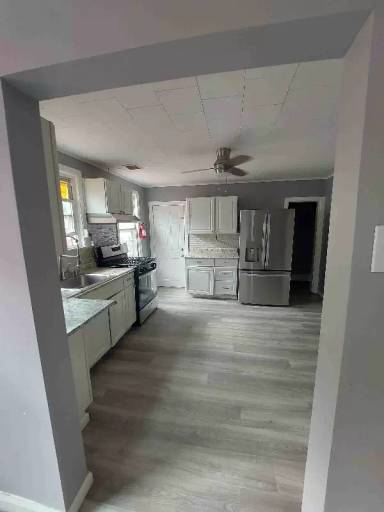 Main picture of 92 Buckingham Ave