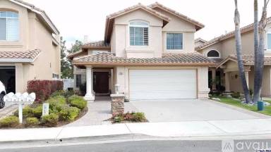 Main picture of 56 Tavella Pl