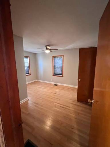 Main picture of 1300-1302 E Howard Ave