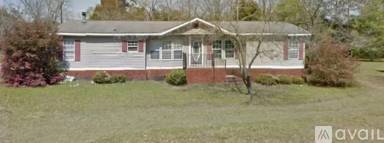 Main picture of 27 Mockingbird Ln