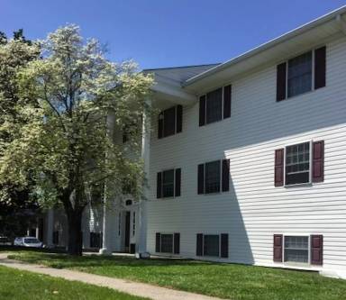 Main picture of 840 Hardy Rd