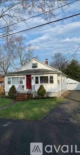 Main picture of 137 S Pemberton Ave