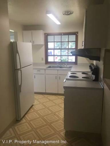 Main picture of 16214 SE Rhone St