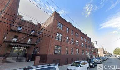 Main picture of 42 Crescent Ave