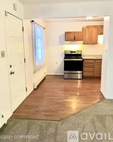 Main picture of 308 Stewart St