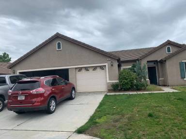 Main picture of 2962 Santa Ana Ave