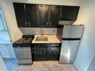 Main picture of Waterman Apartments