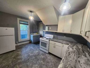 Main picture of 1730 S Nicollet St