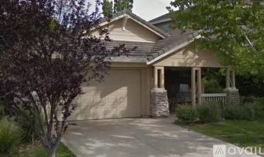 Main picture of 1860 Ardfern Way