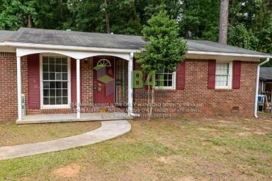Main picture of 4470 Burks Rd