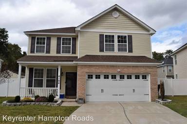 Main picture of 4104 Daggerboard Dr