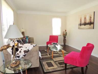 Main picture of 20460 Fuller Ave