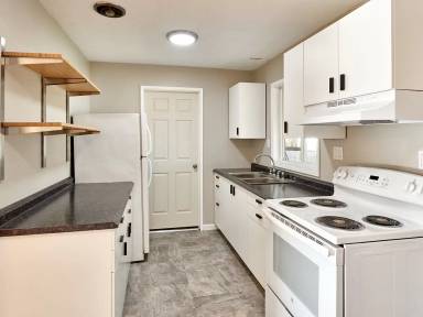 Main picture of 2235 Rural Ave SE