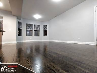 Main picture of 7526 N Seeley Ave