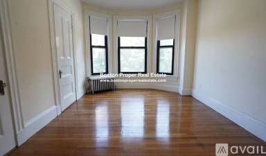 Main picture of 504 Beacon St