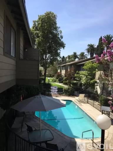 Main picture of 7890 Magnolia Ave