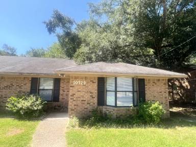 Main picture of 10729 Washita Dr