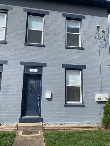 Main picture of 351 S B St