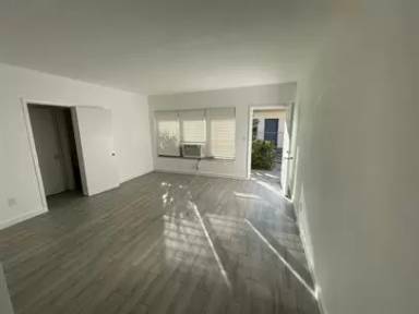 Main picture of 820 85th St