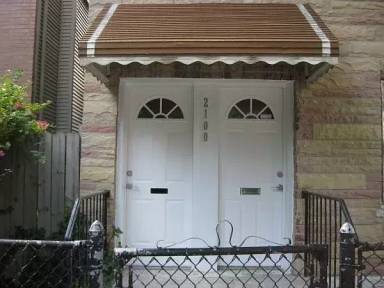 Main picture of 2100 W Superior St
