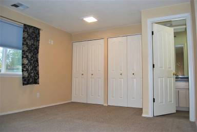 Main picture of 832 SW Fellows St