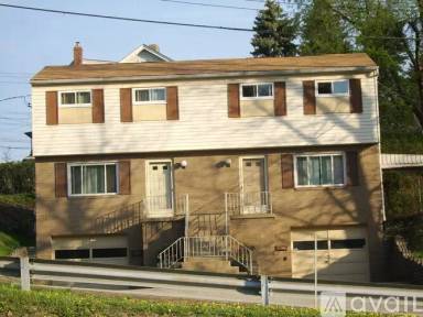 Main picture of 96 Joseph St