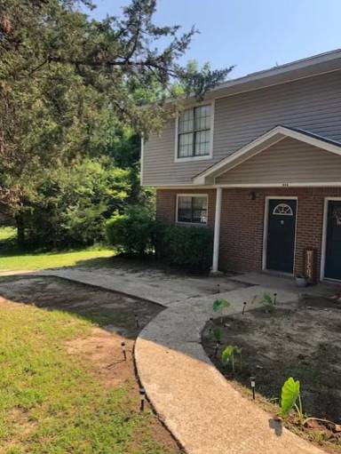 Main picture of 720 Robindale Dr