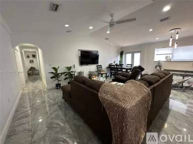 Main picture of 5703 SW 150th Ave
