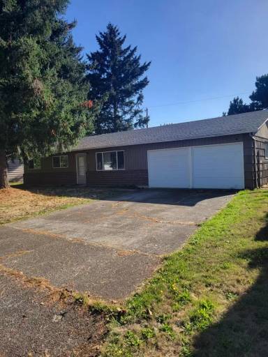 Main picture of 8801 NE Pierce Dr