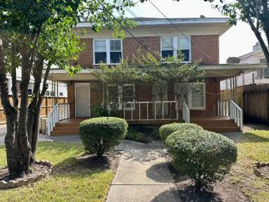 Main picture of 4823 Jackson St