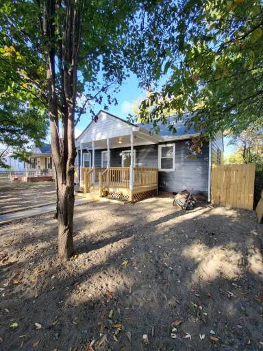 Main picture of 1902 N 19th St