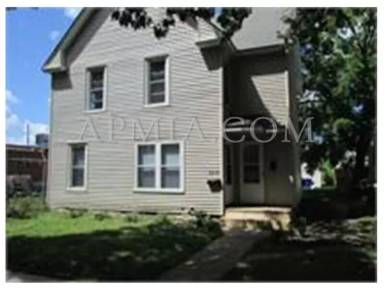 Main picture of 806 2nd Ave SW