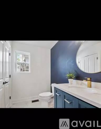 Main picture of 4205 Stockton St