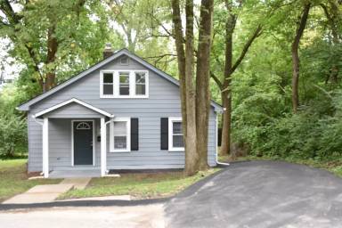 Main picture of 701 Marvin Ave