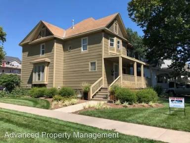 Main picture of 930 Laramie St